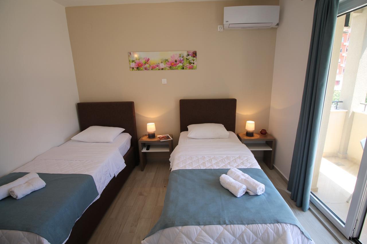 Le Marc Guest House 부드바 외부 사진