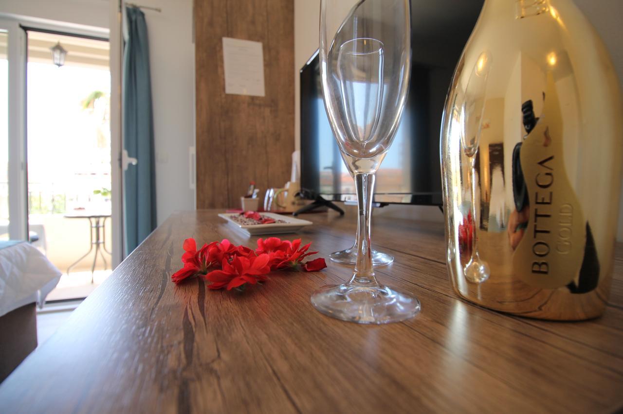 Le Marc Guest House 부드바 외부 사진